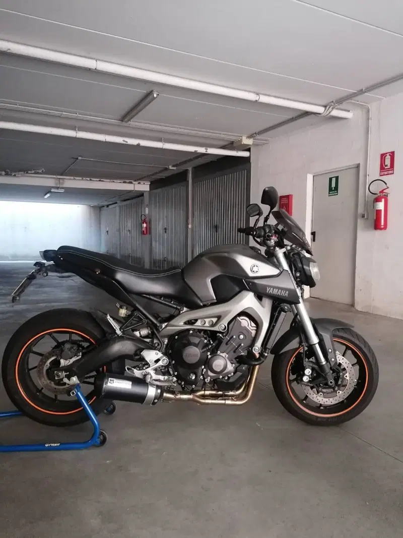 Yamaha MT-09 (2013 - 15) (5)