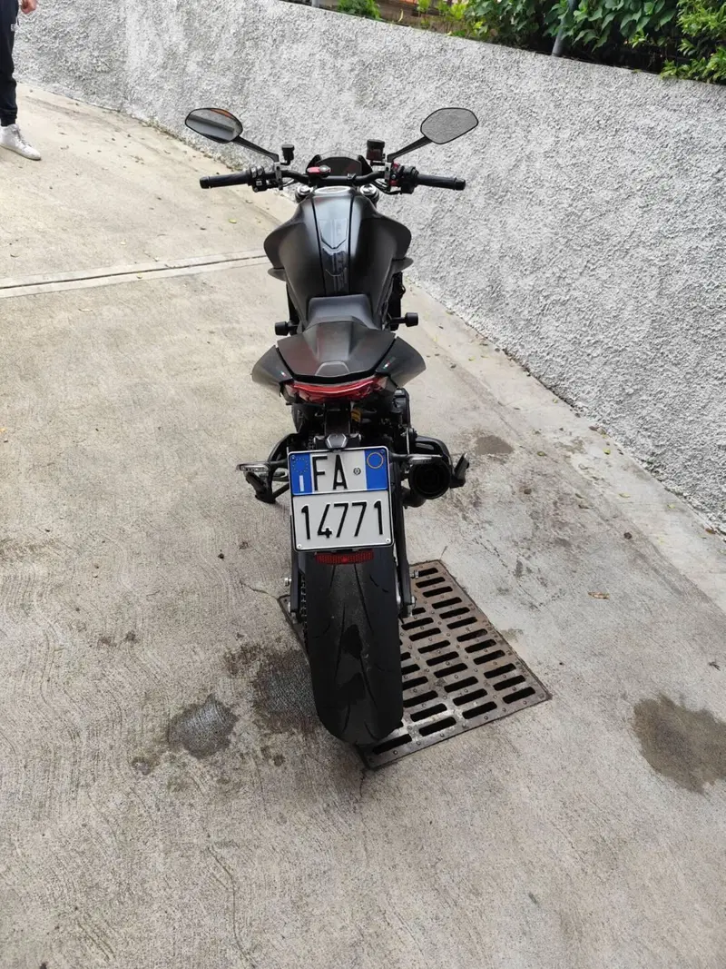 Ducati Monster 937 (2021 - 25) (2)