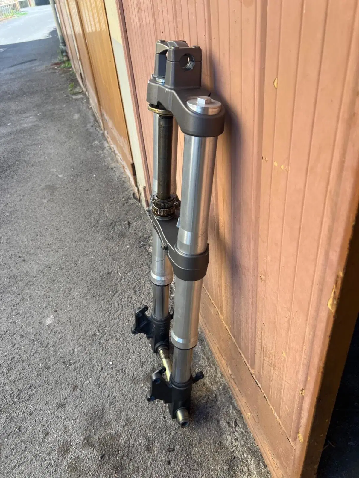 Forcella derivazione Cagiva Raptor 1000 Marzocchi (2)