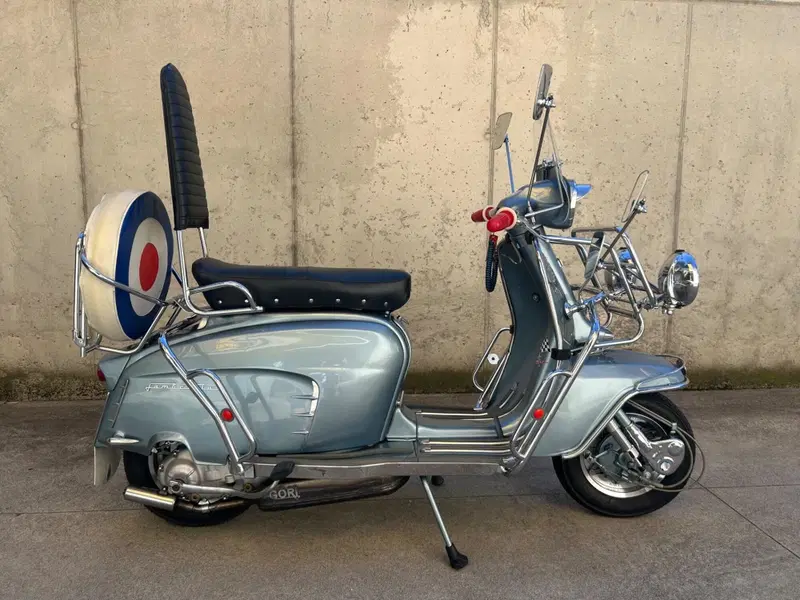 Innocenti Lambretta 125 special  (2)