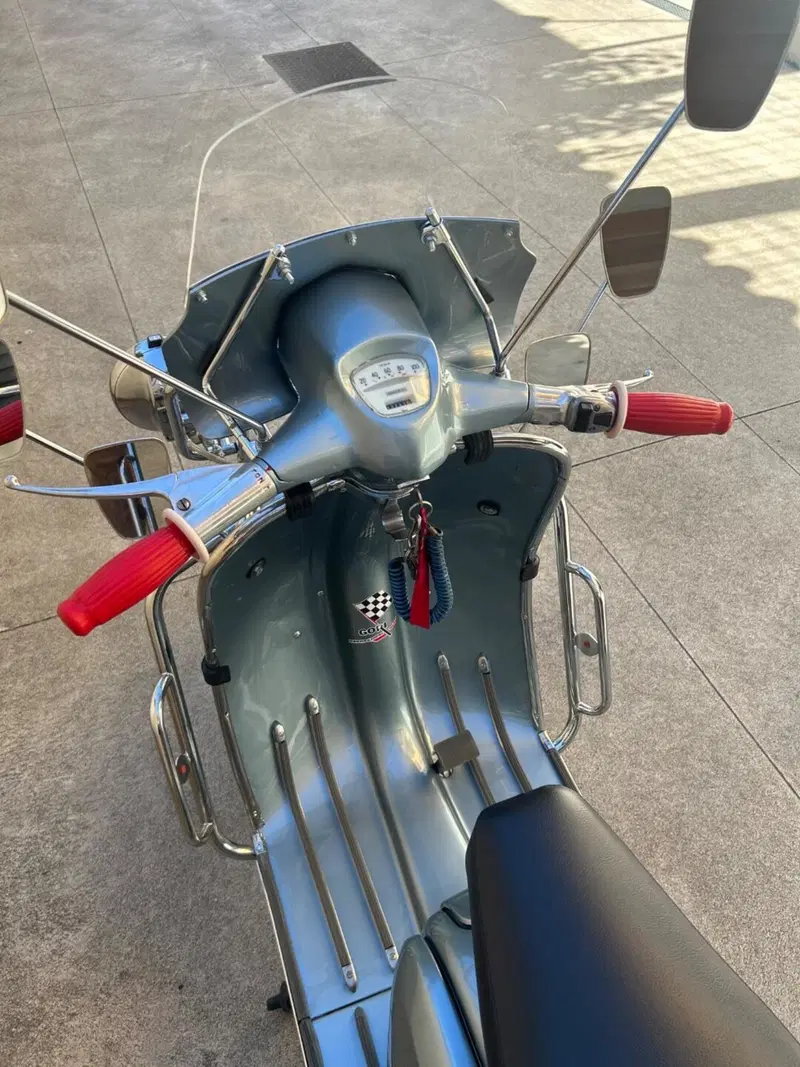 Innocenti Lambretta 125 special  (9)