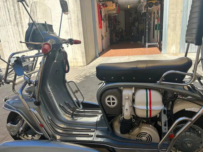 Innocenti Lambretta 125 special  (14)