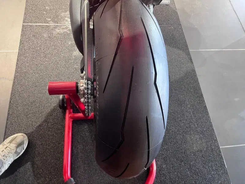Ducati Panigale V4 1100 SP2 (2022 - 23) (13)