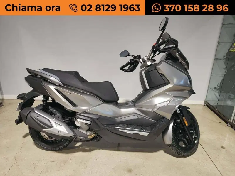 Sym ADX 125 (2025 - 26) (2)