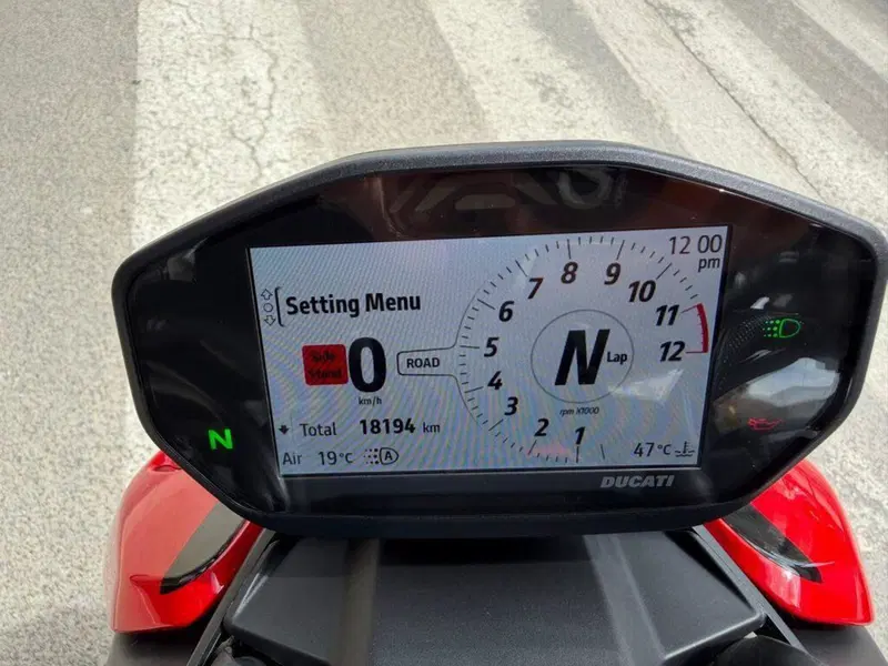 Ducati Streetfighter V2 (2022 - 24) (9)