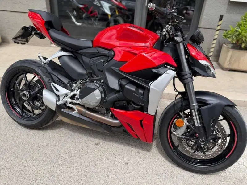 Ducati Streetfighter V2 (2022 - 24) (5)