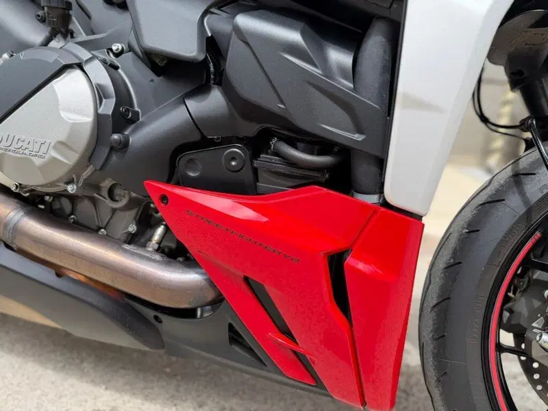 Ducati Streetfighter V2 (2022 - 24) (4)