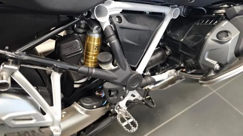 Bmw R 1250 GS Adventure (2021 - 24) (9)