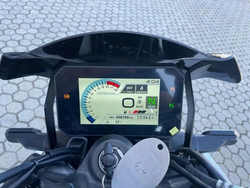 Suzuki GSX-8S (2023 - 24) (6)