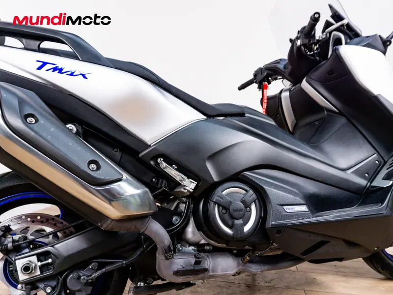Yamaha T-Max 530 SX (2017 - 19) (4)
