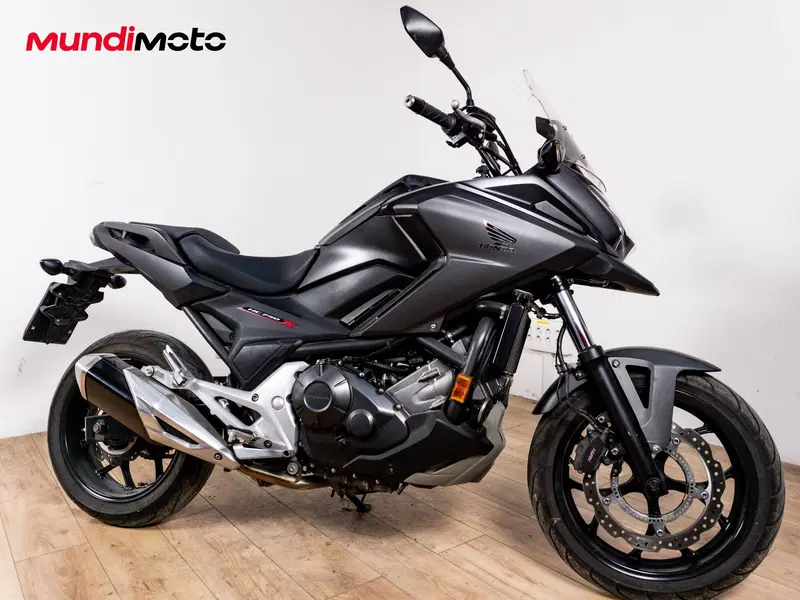 Honda NC 750 X ABS (2014 - 15) (2)