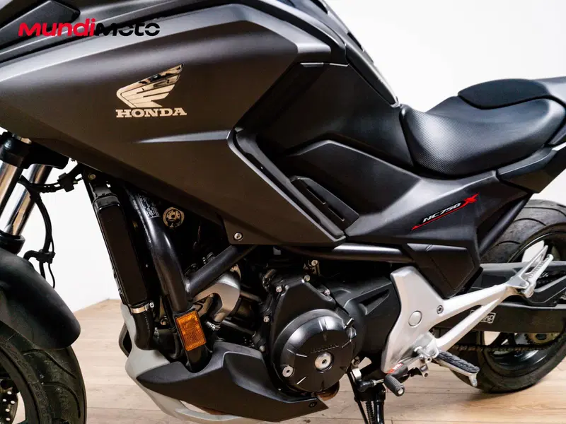 Honda NC 750 X ABS (2014 - 15) (6)
