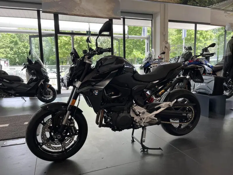 Bmw F 900 R (2025 - 26) (4)