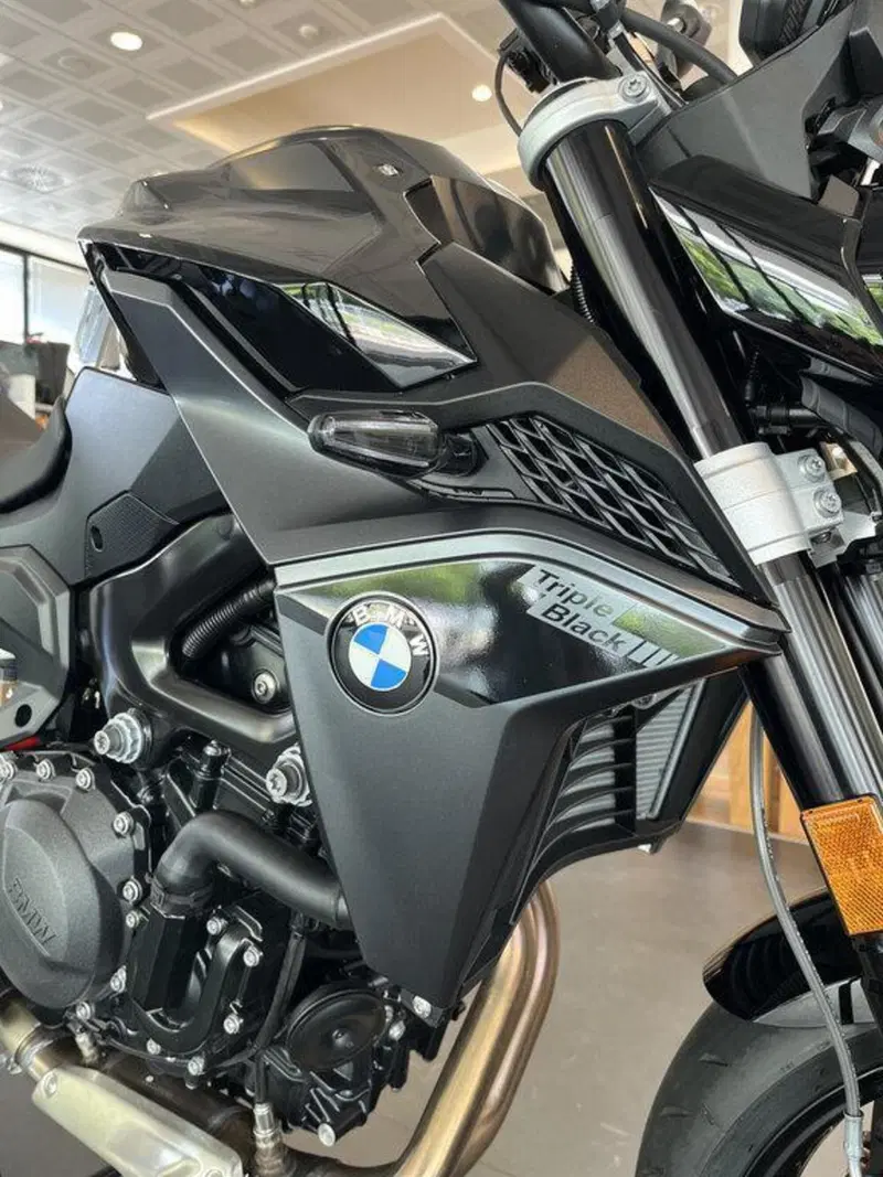 Bmw F 900 R (2025 - 26) (7)
