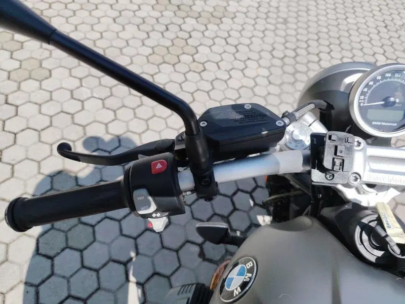 Bmw R nineT 1200 Scrambler (2016 - 20) (9)