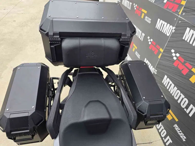 Honda X-ADV 750 DCT Travel (2021 - 24) (26)