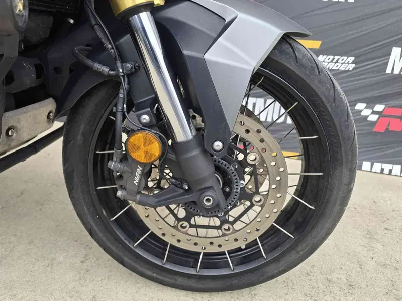 Honda X-ADV 750 DCT Travel (2021 - 24) (9)