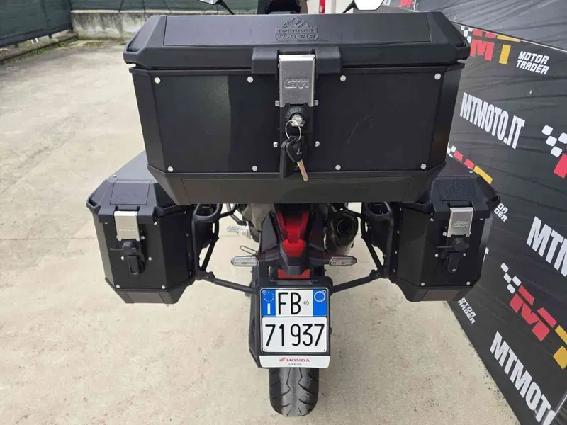 Honda X-ADV 750 DCT Travel (2021 - 24) (5)