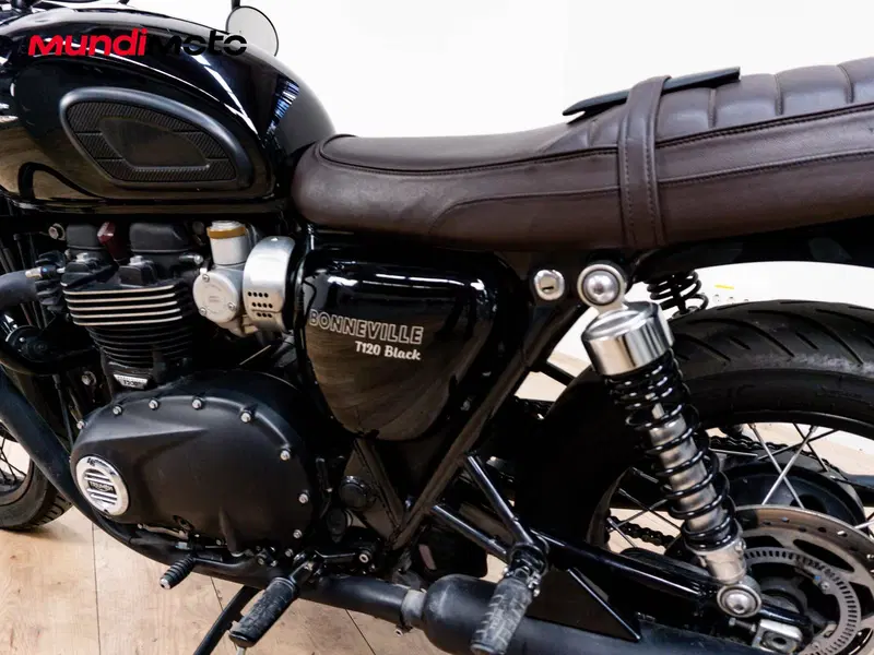 Triumph Bonneville T120 Black (2021 - 25) (10)