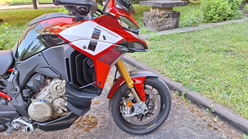 Ducati Multistrada V4 Pikes Peak (2021 - 24) (2)