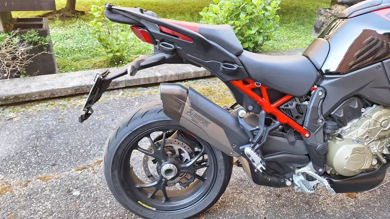 Ducati Multistrada V4 Pikes Peak (2021 - 24) (3)