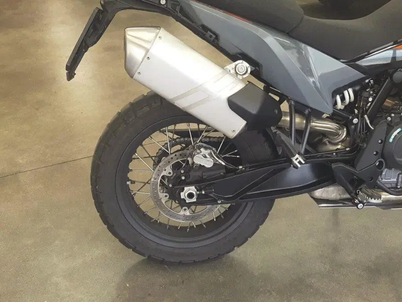 KTM 890 Adventure (2023 - 26) (9)