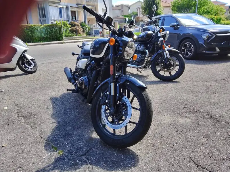 Royal Enfield Shotgun 650 (2024 - 26) (4)
