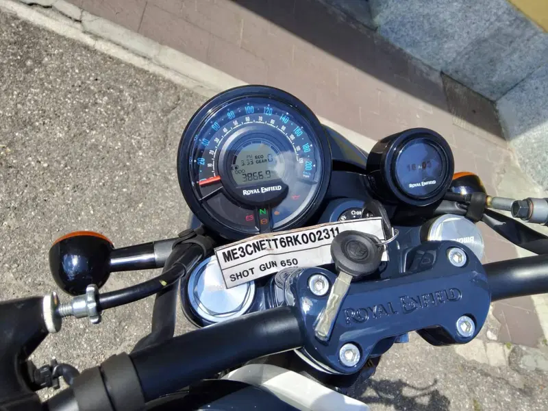 Royal Enfield Shotgun 650 (2024 - 26) (6)