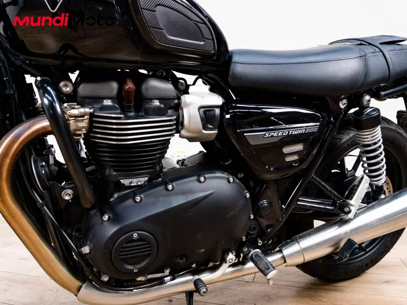 Triumph Speed Twin 900 (2025 - 26) (9)