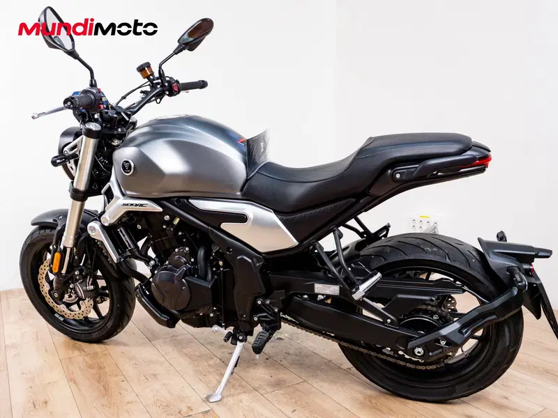 Voge Brivido 500 R (2020) (7)