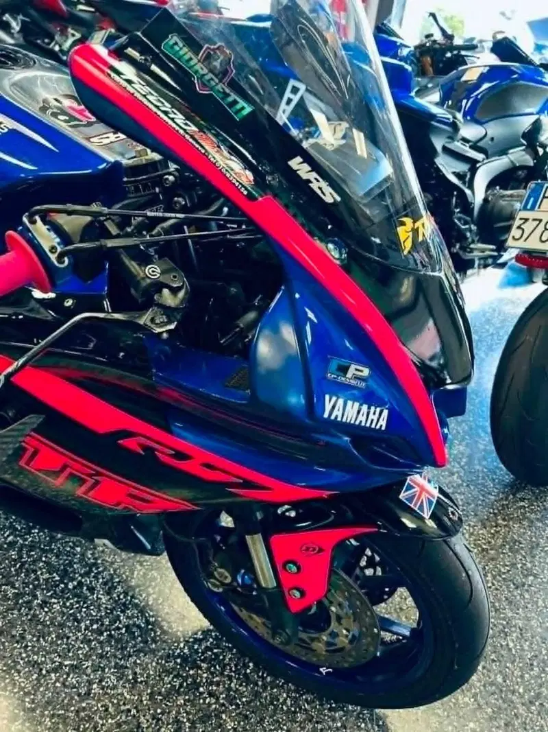 Yamaha YZF R7 (2021 - 25) (3)