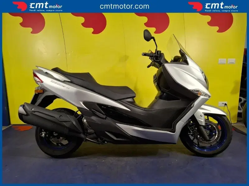 Suzuki Burgman 400 (2022 - 24) (2)