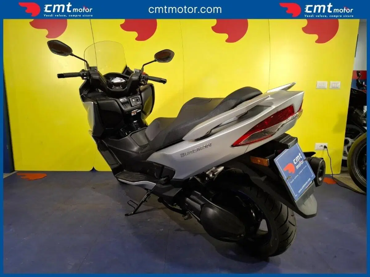 Suzuki Burgman 400 (2022 - 24) (6)