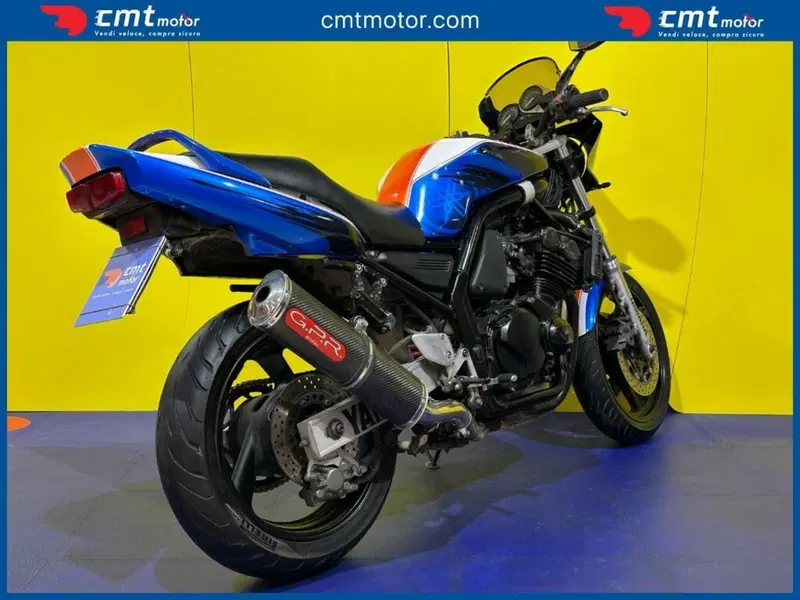 Yamaha FZS 600 Fazer (1998 - 01) (4)
