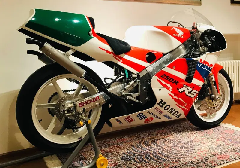 Honda RS