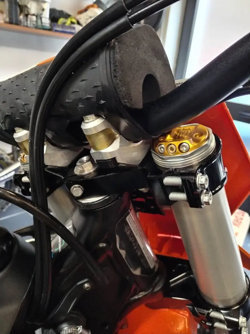 KTM 250 SX-F (2024) (4)