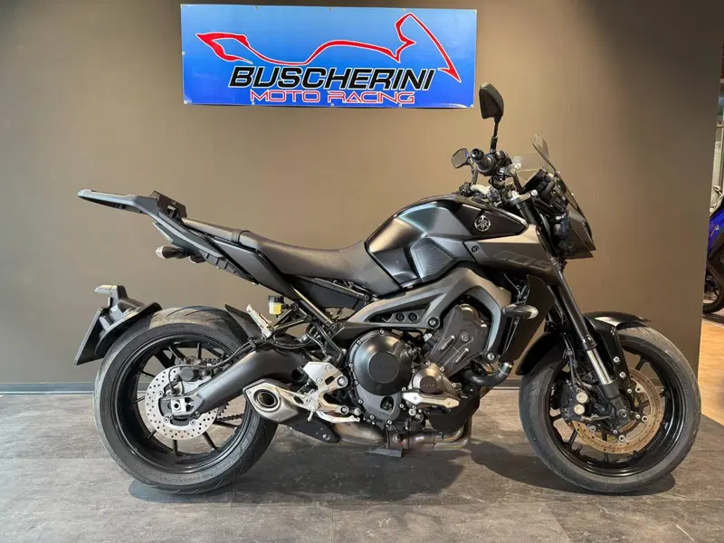 Yamaha MT-09 (2017 - 20) (3)