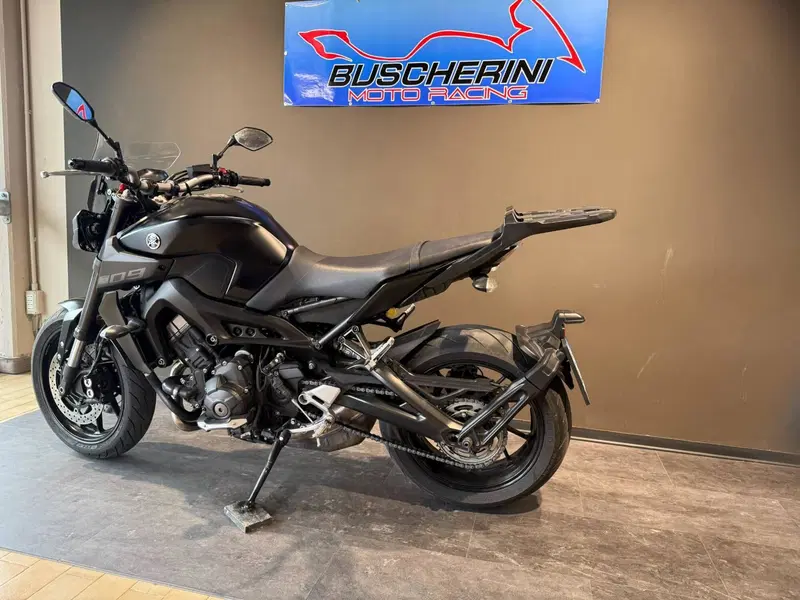 Yamaha MT-09 (2017 - 20) (12)