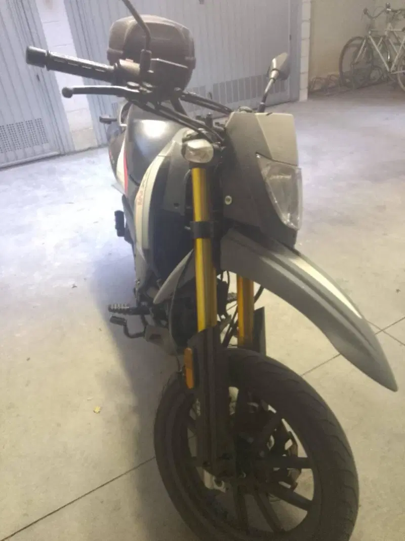Keeway Motor TX 125 Motard (2017 - 20) (15)