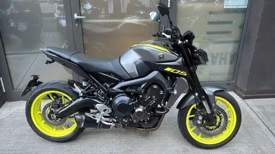 Yamaha MT-09 (2017 - 20) usata