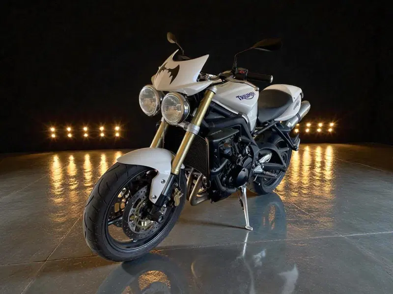 Triumph Street Triple (2007 - 12) (5)