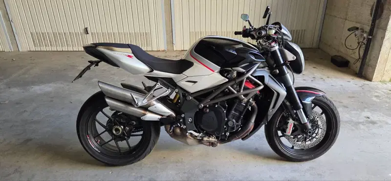 MV Agusta Brutale 1090 RR (2009 - 15)