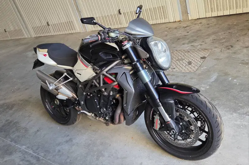 MV Agusta Brutale 1090 RR (2009 - 15) (3)