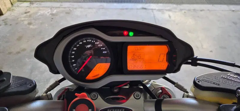 MV Agusta Brutale 1090 RR (2009 - 15) (7)