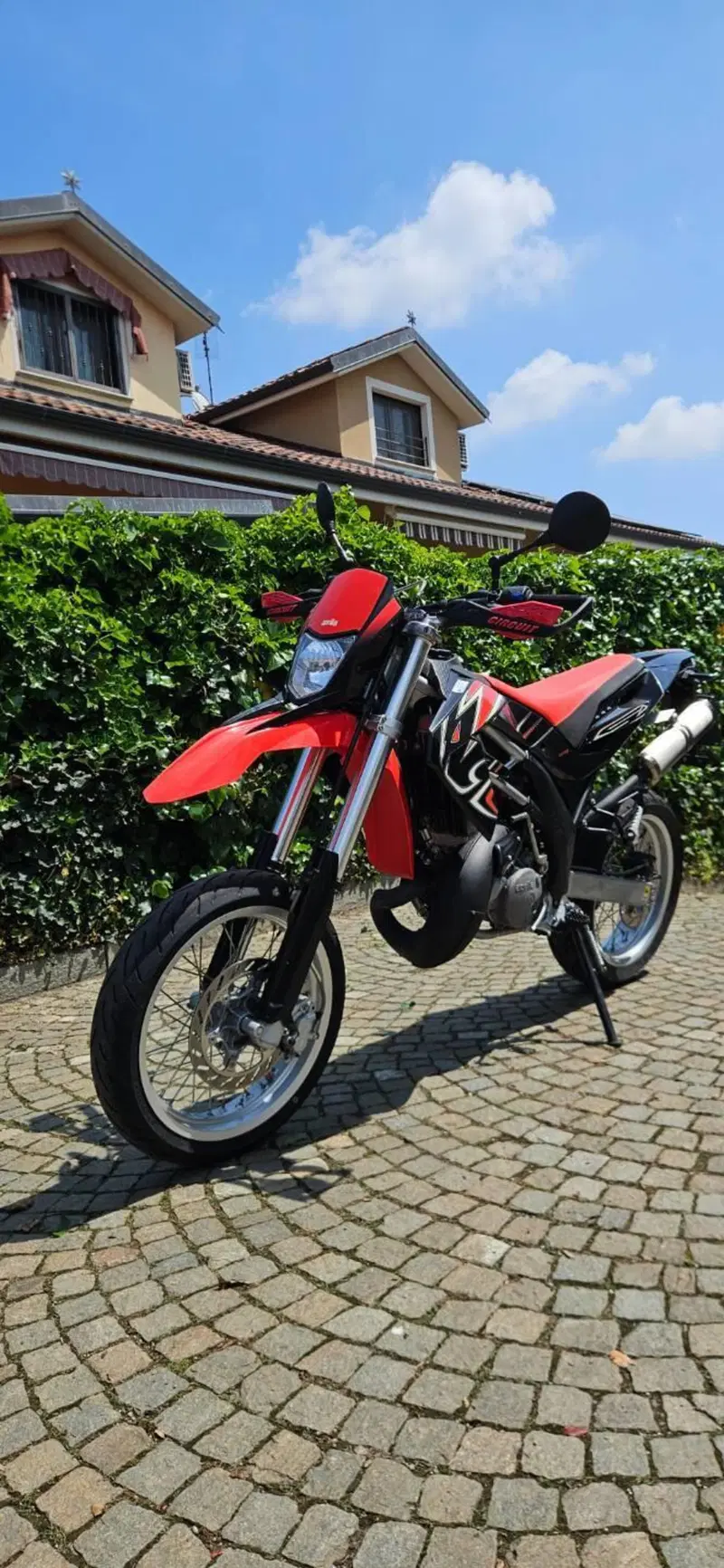 Aprilia SX 125 (2007 - 13) (2)