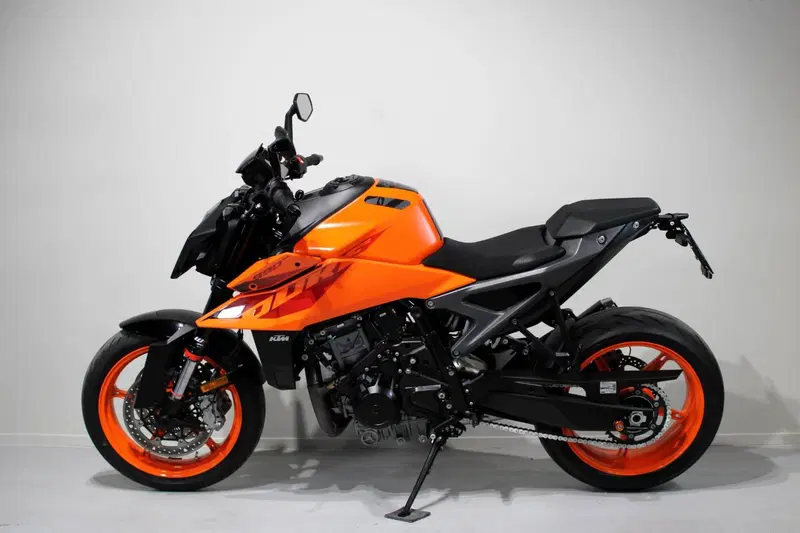 KTM 990 Duke (2024 - 26) (4)