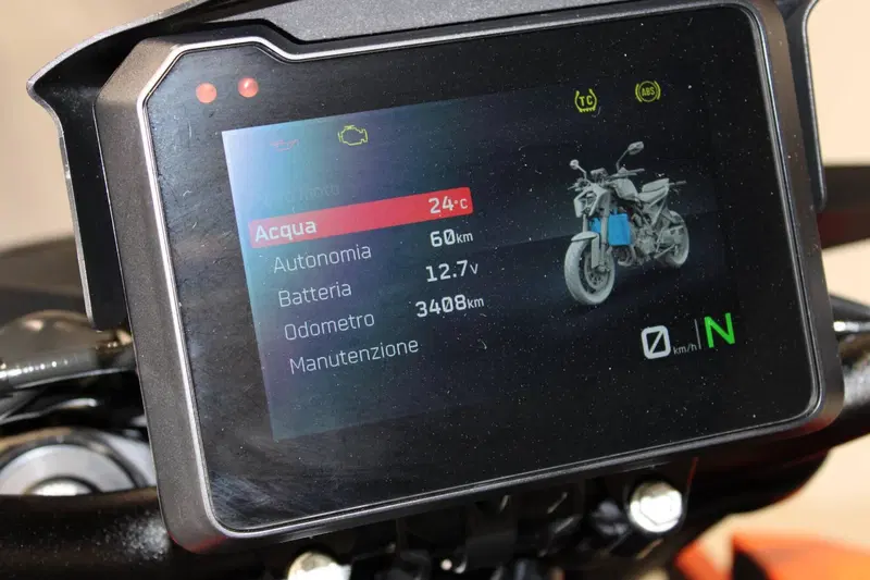 KTM 990 Duke (2024 - 26) (6)