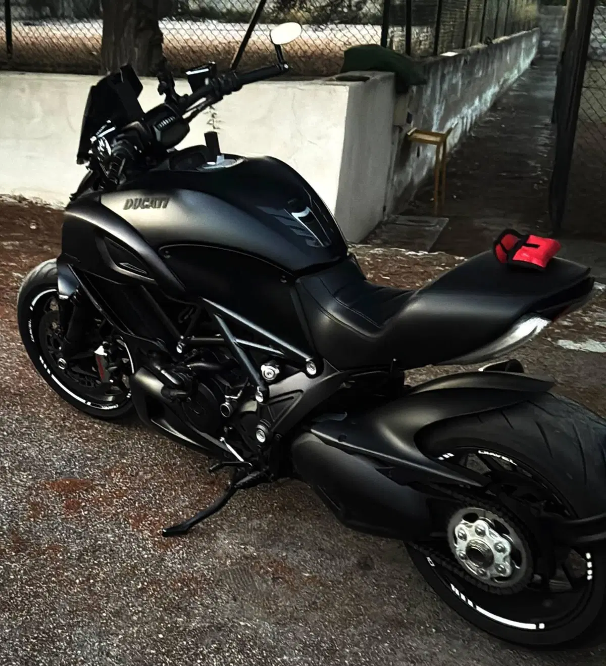 Ducati Diavel 1200 (2014 - 16) (2)