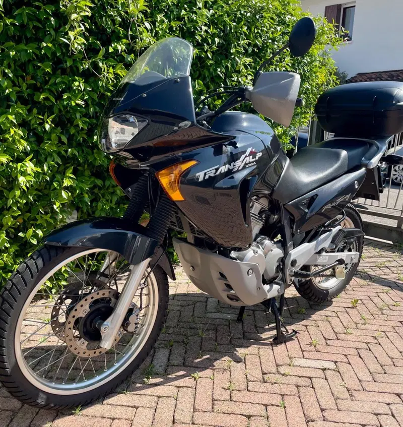Honda Transalp XL 650V (2000 - 04) (2)