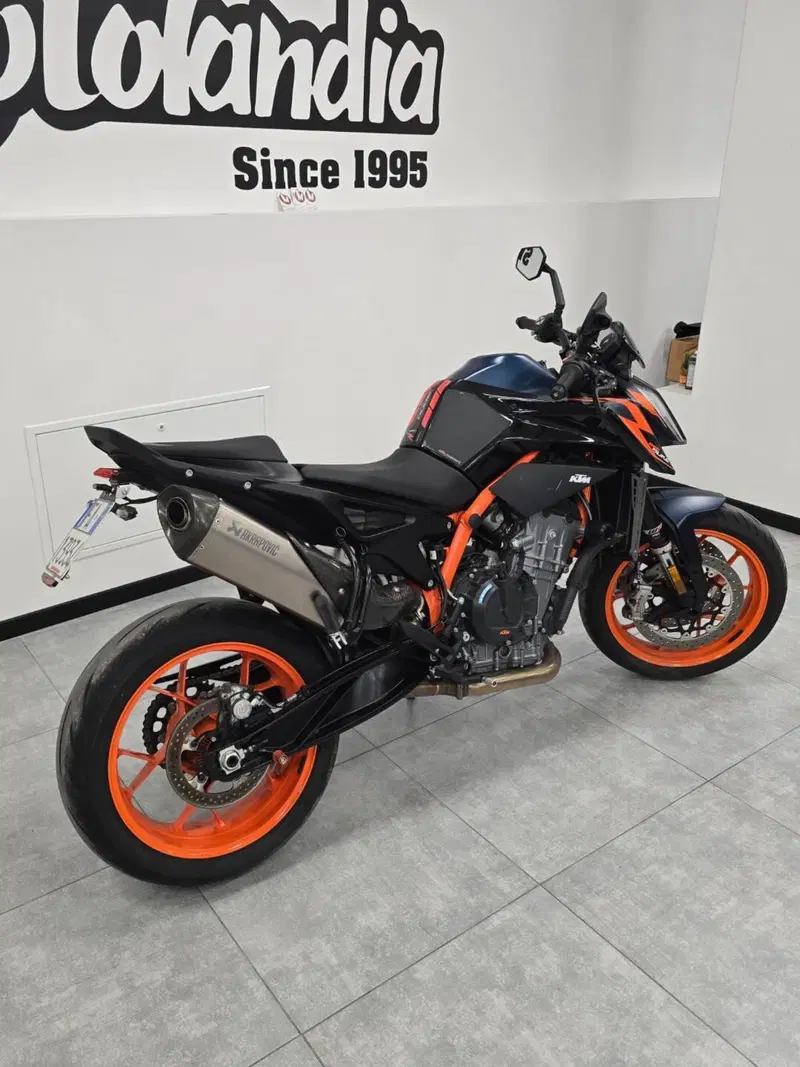KTM 890 Duke R (2022 - 23) (5)